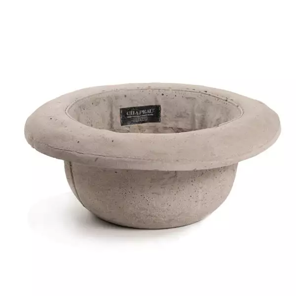 concrete hat chapeau