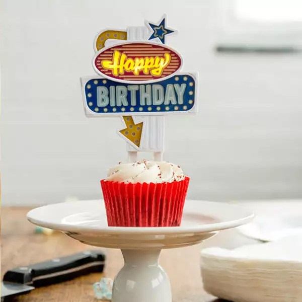 cake topper