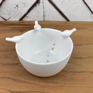 Diep schaaltje vogeltjes