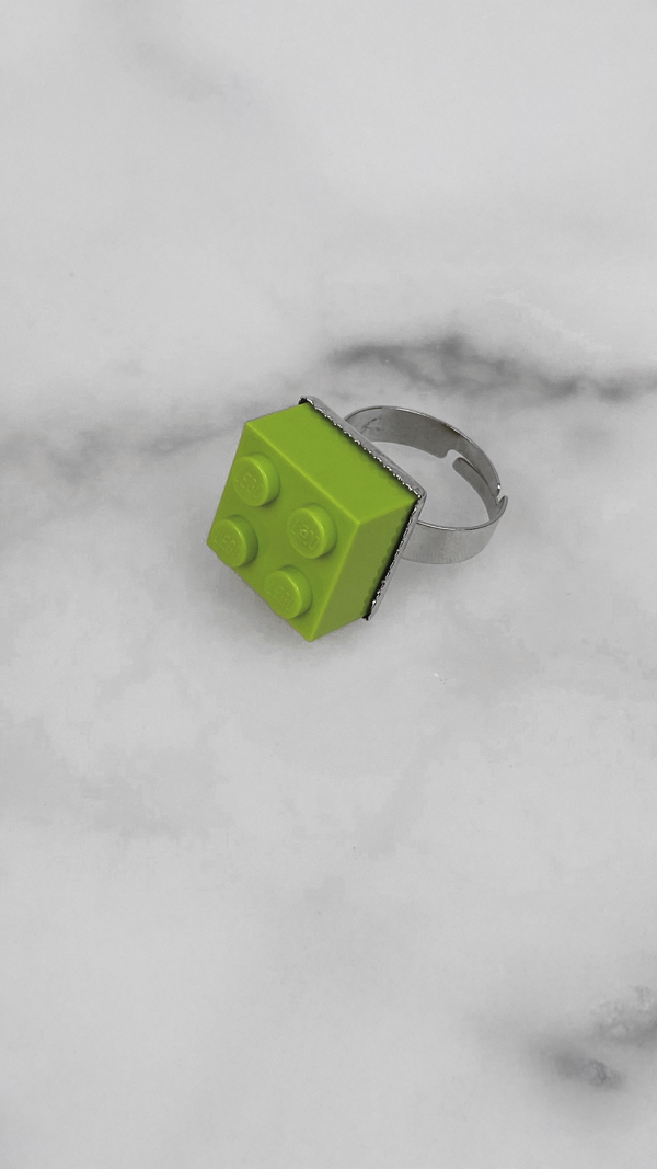 Bague Lego rouge ; FunFetti.shop
