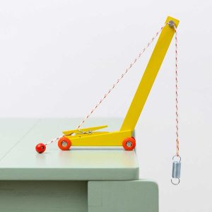 floris hover yellow crane