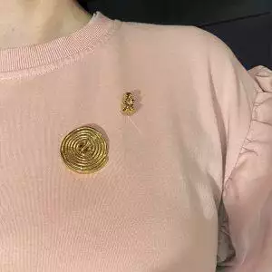 Goldbear pin