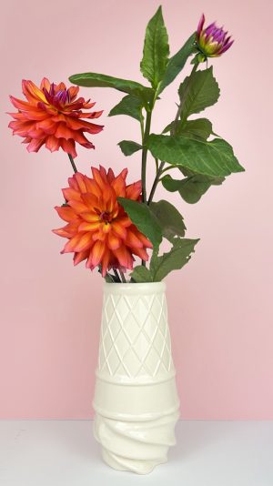 ice cream vase