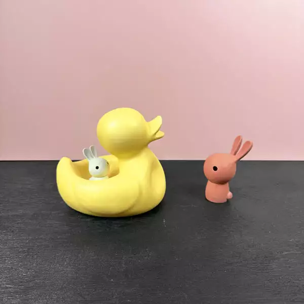mr. ugly duckling small geel