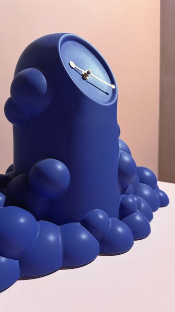 jorine oosterhoff clock bubbles